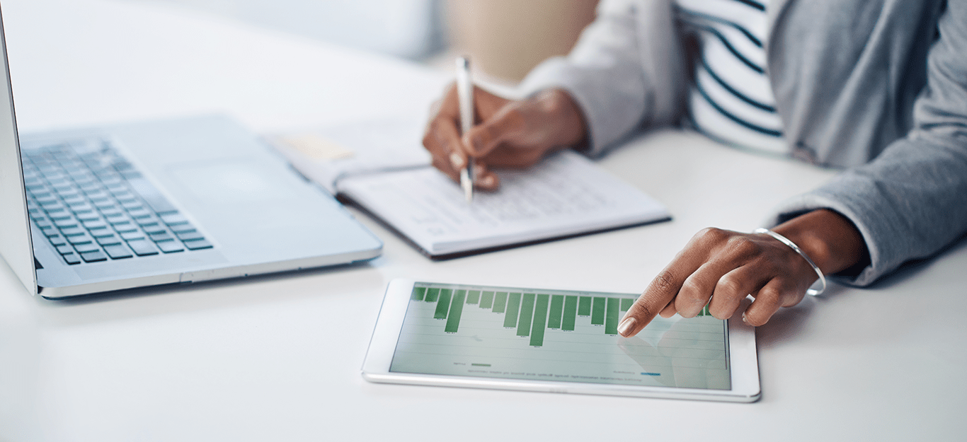 Strategic Data Management and Analytics