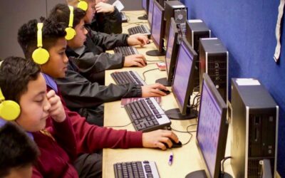De La Salle College Strengthens Community Bonds with Microsoft Office 365